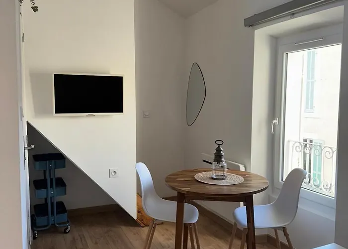 Confort Duplex A La 2 Min Des Plages Daire *